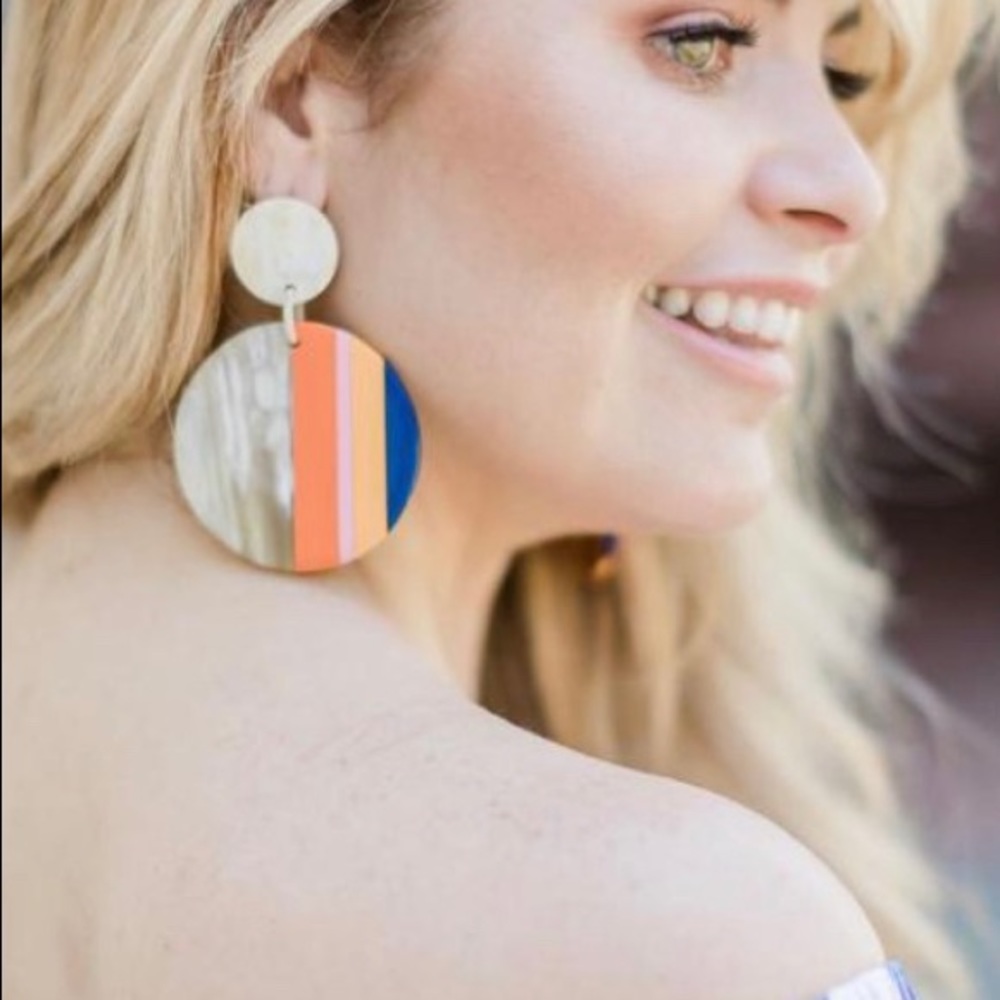 Host Pick! NWT Beautiful Crafted Earrings